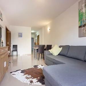 tenerife-montana-amarilla.adeje-hotels.com/
